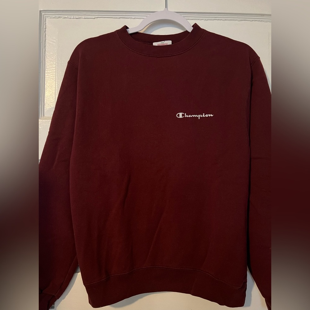 Women’s Champion crew neck sweatshirt